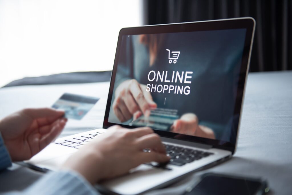 Record-Sales-scaled-1-1024x684 Abrir um E-commerce em 2025: Quanto Custa no Brasil?