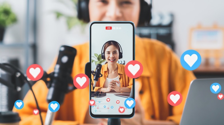 intro-1706831600 Tendências no E-commerce: Oportunidades de Venda com Conteúdos Virais