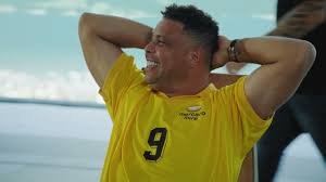 Imagem-do-WhatsApp-de-2025-08-13-as-08.07.03_e7370932 Ronaldo e Neymar Jr. no Mercado Livre Experience 2025: Empreendedorismo e Inspiração no Palco Principal