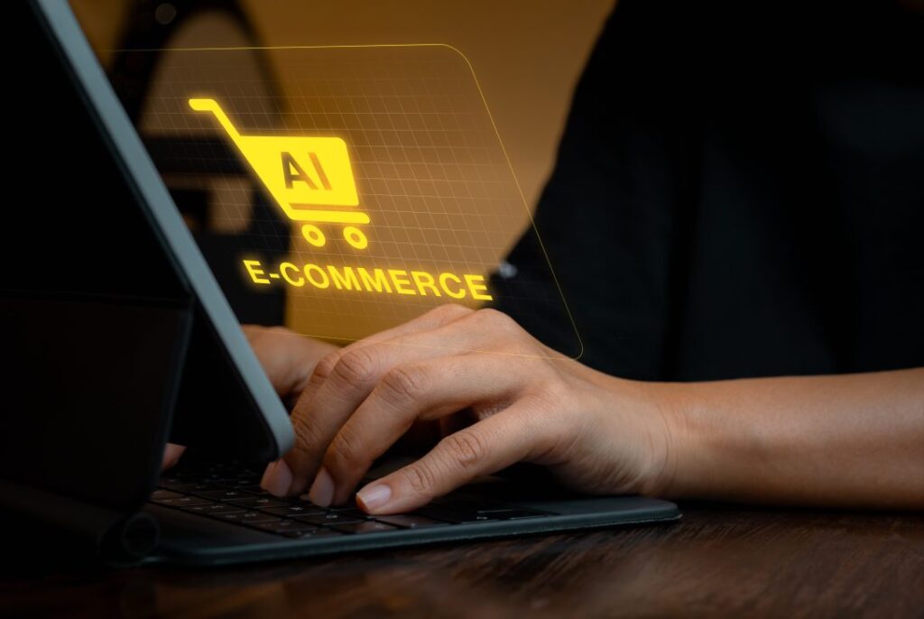 ai-ecommerce-concept-artificial-intelligence-service-support-tools-ecommerce-marketing-trends-reach-customer-ai-cart-symbol-virtual-screen-while-businessman-working-with-laptop-computer-1-1024x686 O Fim do E-commerce Tradicional: Como a Inteligência Artificial no E-commerce Está Transformando Tudo