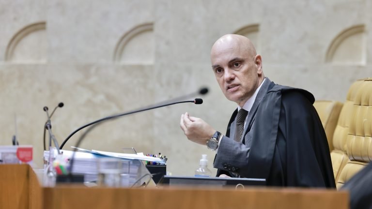 sancoes-a-moraes-geram-impasse-juridico-e-pressao-nos-bancos-brasileiros-768x432-1 Supremos sob pressão: possível retaliação a bancos dos EUA e Amazon