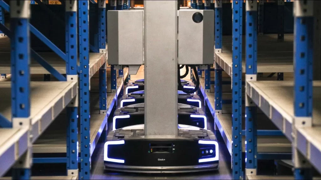 IA-O-futuro-da-armazenagem-1024x576 A batalha do e-commerce se intensifica em 2025: gigantes redefinem estratégias globais