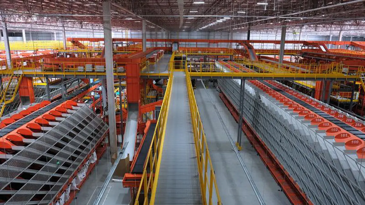 Centro de distribuição da Shopee: empresa chega ao 16º CD e amplia logística no Brasil