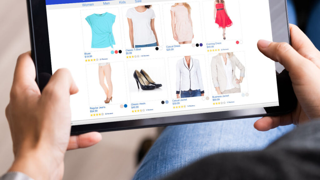 shopping-online_imresizer-1024x576 Moda no Brasil: quase 40% alternam compras entre o físico e o online