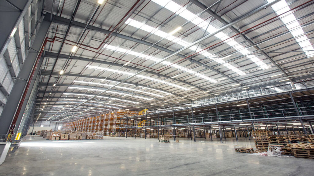 12_imresizer-1024x576 Expansão logística da Shopee no Brasil: empresa lidera ocupação de galpões em aeroportos e acelera entregas