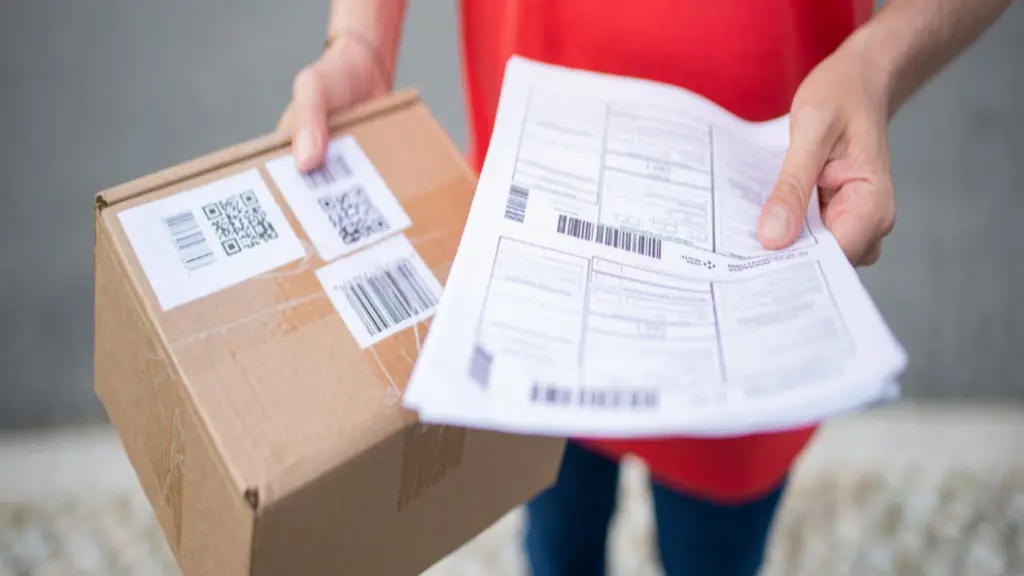 Courier-charges-1170._imresizer-1024x576 Devoluções no e-commerce geram prejuízo e elevam custos em até 30% além do reembolso