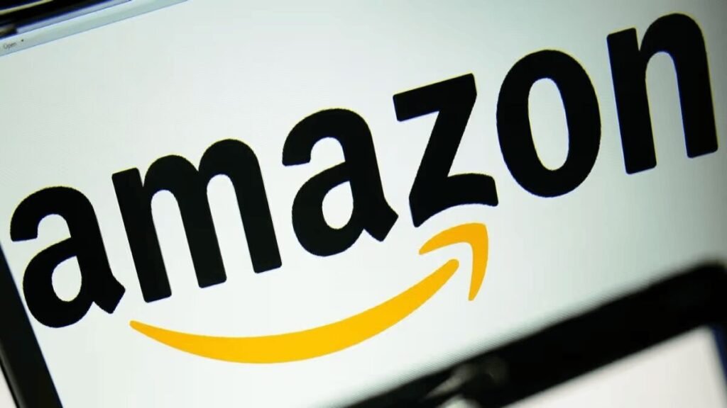 imresizer-0_FILES-This-file-photo-taken-on-Decembe-1024x576 Sobretaxa da Amazon de 3,5% gera revolta e leva vendedores a repassar preço ao consumidor final