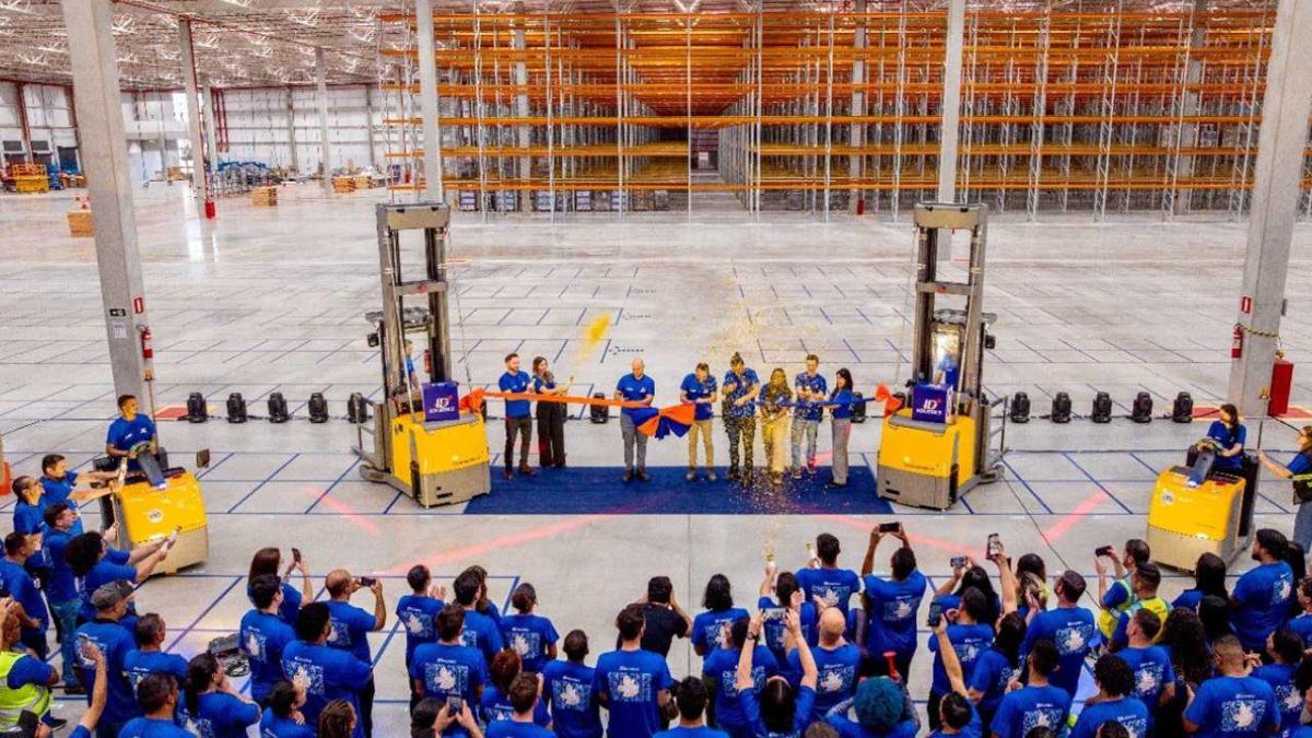 CD da Amazon em Ribeirão das Neves