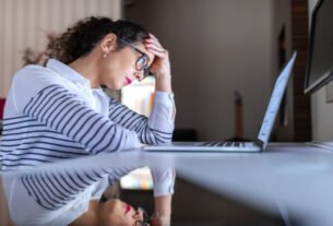 Bloqueios de contas em marketplaces