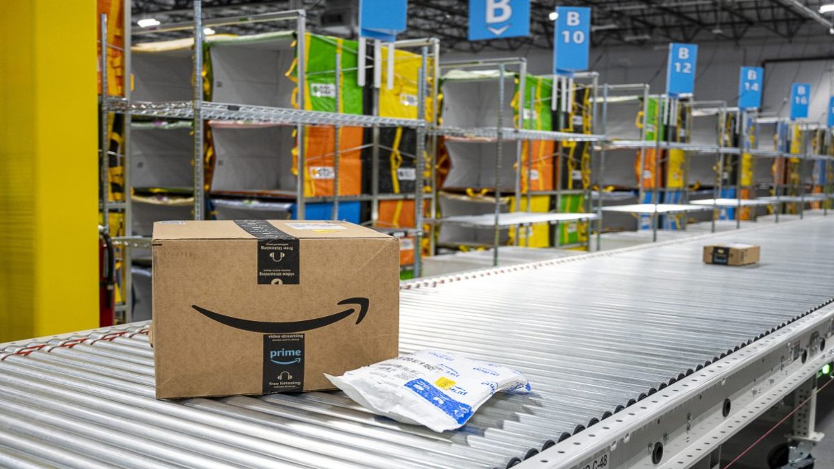 Centros logísticos da Amazon no Brasil