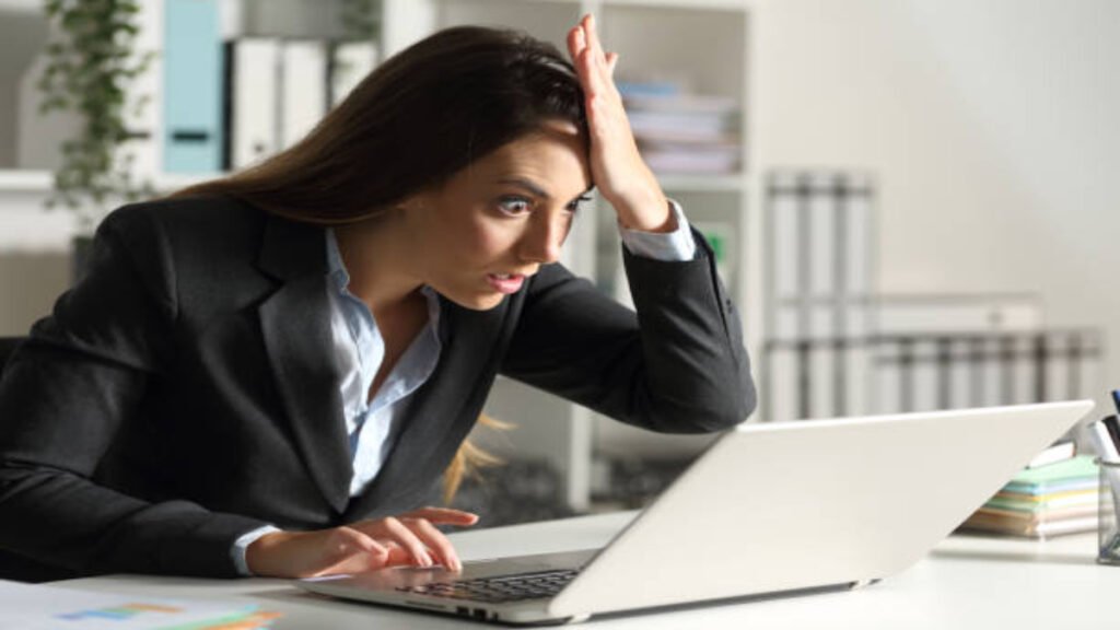 imresizer-istockphoto-1263642066-612x612-1-1024x576 Como evitar bloqueios de contas em marketplaces e nunca mais perder vendas