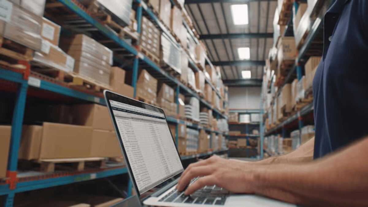 Galpões logísticos