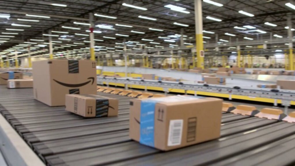 imresizer-Amazon-Conveyor-2-768x432-1-1024x576 Demanda do Amazon Prime Day 2026 aquece contratações no Brasil antes do evento