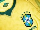 Camisas de futebol no e-commerce
